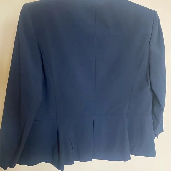 Ann Taylor Women's Navy SUIT SET - Jacket and Skirt - Picture 3 of 6